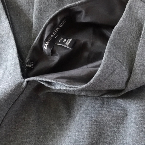 Banana Republic Pencil Dress - Picture 3 of 3